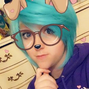 Meet your Posher, Jade